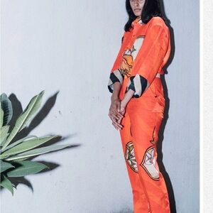 Aishr Women's Orange Printed Button-Down Shirt